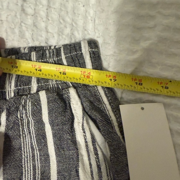 NWT Briggs Linen Blend Wide Leg Grey White Stripe Pull On Pants Women's Size XL - Picture 7 of 10